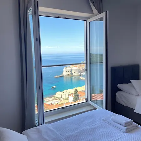 Laura,amazing View! Apartment *